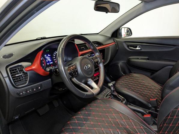 Kia Rio IV Рестайлинг с пробегом 2021 года, цена 1 550 000 рублей, 112704 км, седан, Автокод Объявления