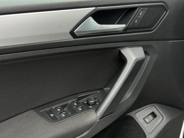 Volkswagen Tiguan II с пробегом 2020 года, цена 2 930 000 рублей, 58322 км, внедорожник, Автокод Объявления