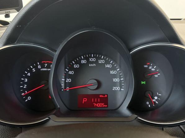 Kia Picanto II Рестайлинг с пробегом 2015 года, цена 999 000 рублей, 74004 км, хэтчбек, Автокод Объявления