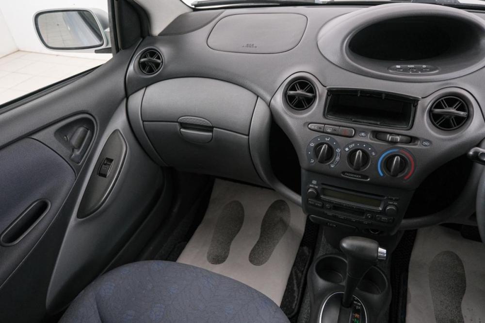 Toyota Vitz I (P10) Красноярск  - изображение 10