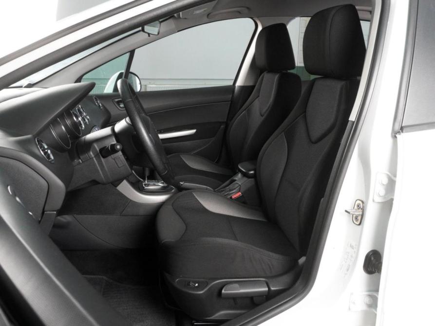 Peugeot 308 I Рестайлинг Минеральные Воды  - изображение 10