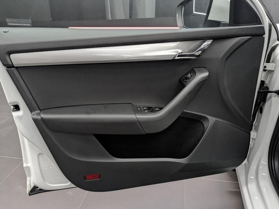 Skoda Octavia III (A7) Рестайлинг Москва  - изображение 19