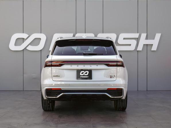 Geely Monjaro I Рестайлинг с пробегом 2024 года, цена 3 648 000 рублей, 28008 км, внедорожник, Автокод Объявления