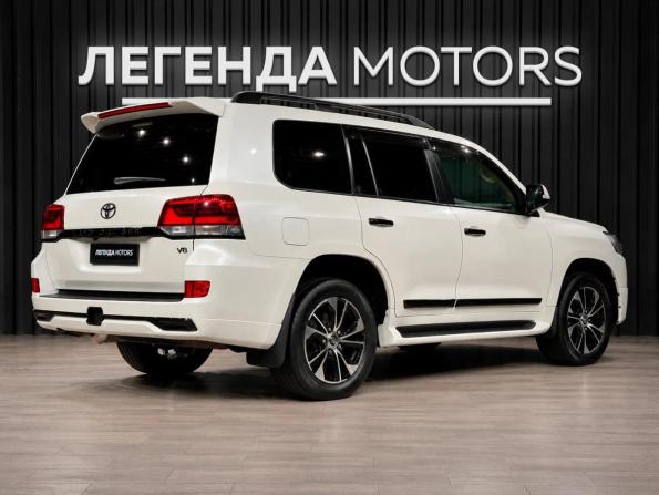 Toyota Land Cruiser 200 Series Рестайлинг 2 с пробегом 2020 года, цена 7 690 000 рублей, 79155 км, внедорожник, Автокод Объявления
