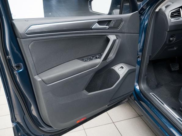 Volkswagen Tiguan II с пробегом 2017 года, цена 2 129 000 рублей, 106132 км, внедорожник, Автокод Объявления