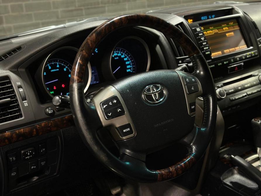 Toyota Land Cruiser 200 Series Челябинск  - изображение 10