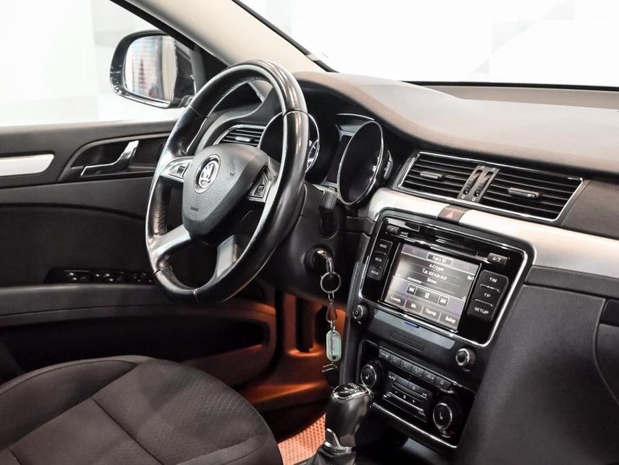 Skoda Superb II Рестайлинг Екатеринбург  - изображение 12