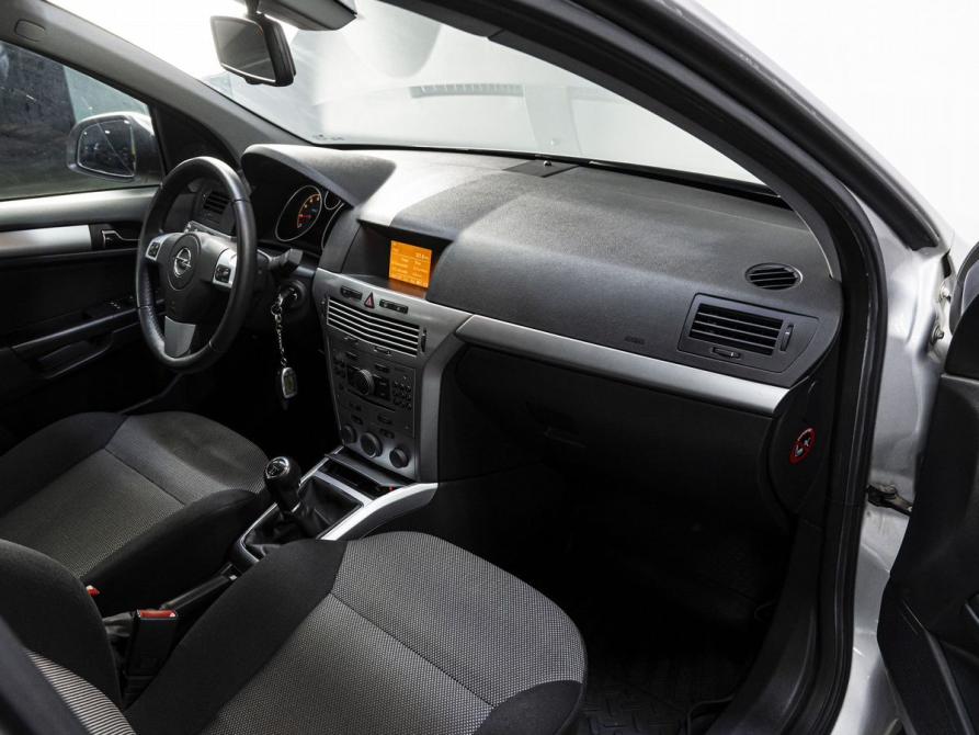 Opel Astra H Рестайлинг Тюмень  - изображение 15