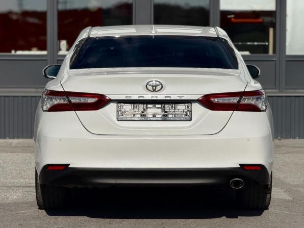 Toyota Camry VIII (XV70) с пробегом 2019 года, цена 2 570 000 рублей, 103502 км, седан, Автокод Объявления