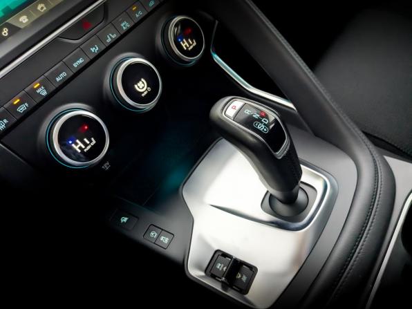 Jaguar E-Pace I с пробегом 2020 года, цена 2 795 000 рублей, 92000 км, внедорожник, Автокод Объявления