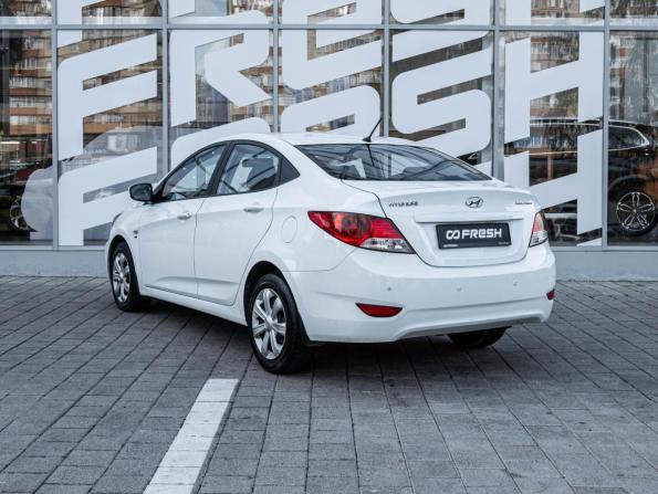 Hyundai Solaris I с пробегом 2014 года, цена 1 060 000 рублей, 171130 км, седан, Автокод Объявления
