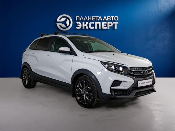 Lada (ВАЗ) XRAY I с пробегом 2018 года, цена 962 000 рублей, 90598 км, хэтчбек, Автокод Объявления