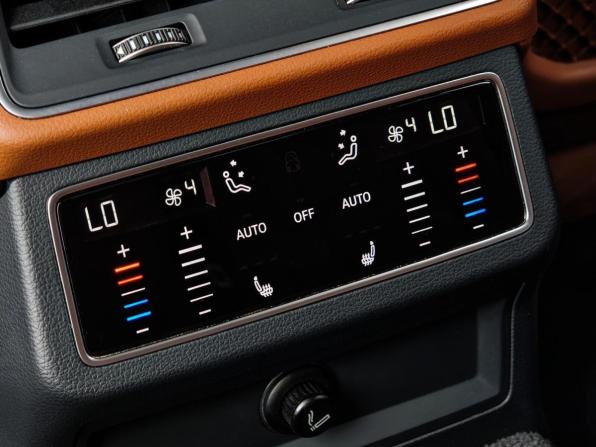 Audi A6 V (C8) с пробегом 2020 года, цена 4 500 000 рублей, 96104 км, седан, Автокод Объявления