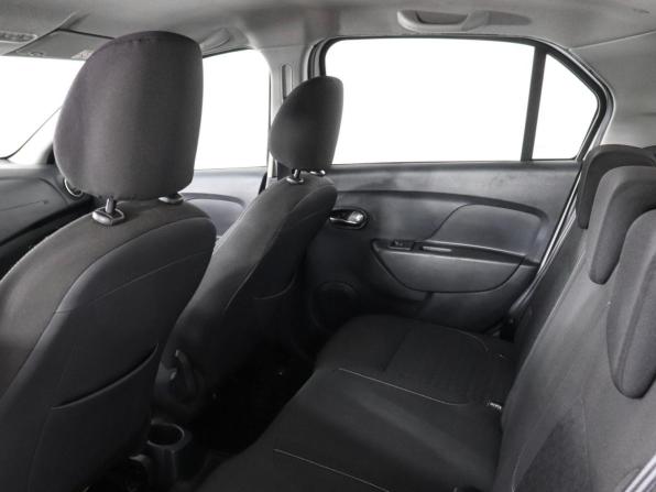 Renault Logan II Рестайлинг с пробегом 2019 года, цена 977 000 рублей, 91684 км, седан, Автокод Объявления