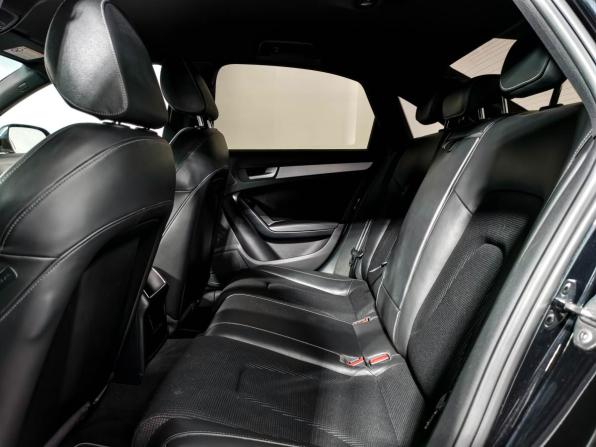 Audi A4 IV (B8) Рестайлинг с пробегом 2012 года, цена 1 468 700 рублей, 125050 км, седан, Автокод Объявления