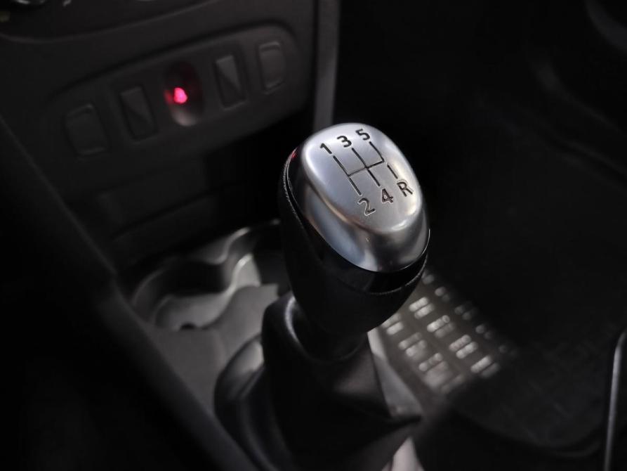 Renault Sandero II Рестайлинг Санкт-Петербург  - изображение 13