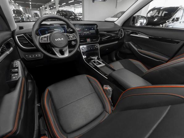 Kia Seltos I Рестайлинг с пробегом 2026 года, цена 3 000 000 рублей, 50 км, внедорожник, Автокод Объявления