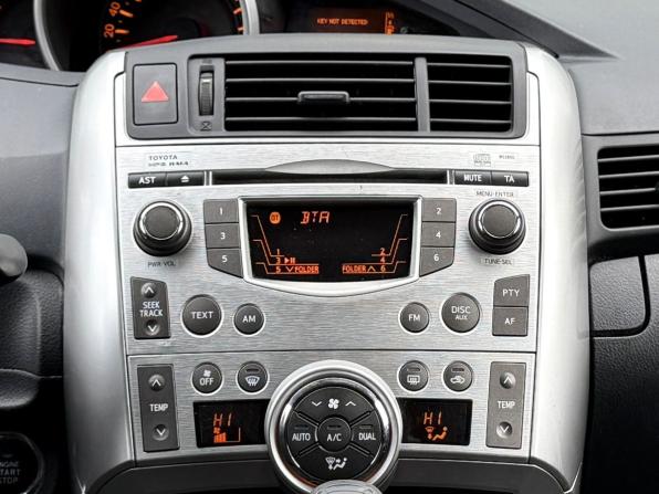 Toyota Verso I с пробегом 2010 года, цена 999 000 рублей, 220917 км, компактвэн, Автокод Объявления