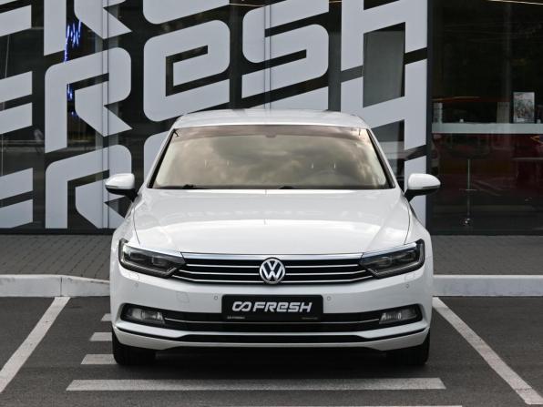 Volkswagen Passat B8 с пробегом 2016 года, цена 1 715 000 рублей, 207391 км, седан, Автокод Объявления