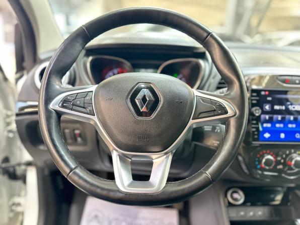 Renault Kaptur I Рестайлинг с пробегом 2021 года, цена 1 350 000 рублей, 48518 км, внедорожник, Автокод Объявления