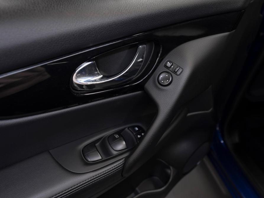 Nissan Qashqai II Москва  - изображение 18