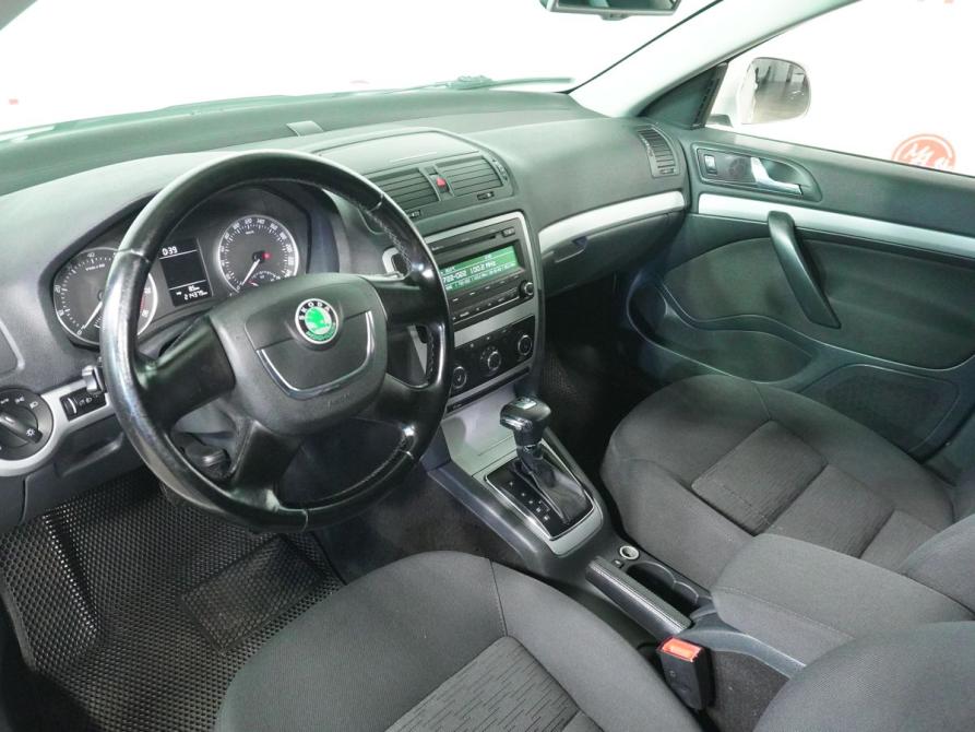 Skoda Octavia II (A5) Рестайлинг Вологда  - изображение 9