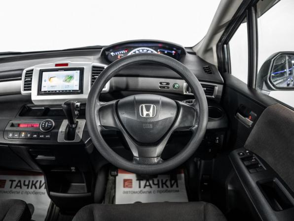 Honda Freed I Рестайлинг с пробегом 2011 года, цена 1 130 000 рублей, 168362 км, компактвэн, Автокод Объявления