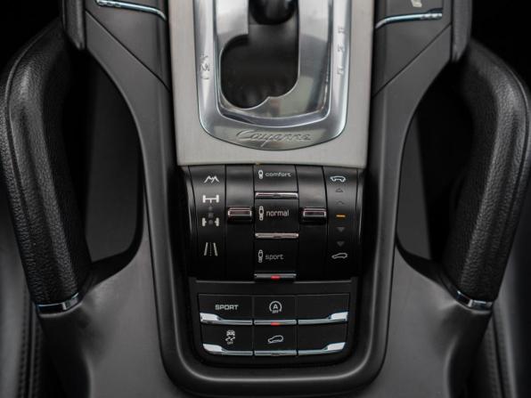 Porsche Cayenne II (958) с пробегом 2012 года, цена 2 150 000 рублей, 230355 км, внедорожник, Автокод Объявления