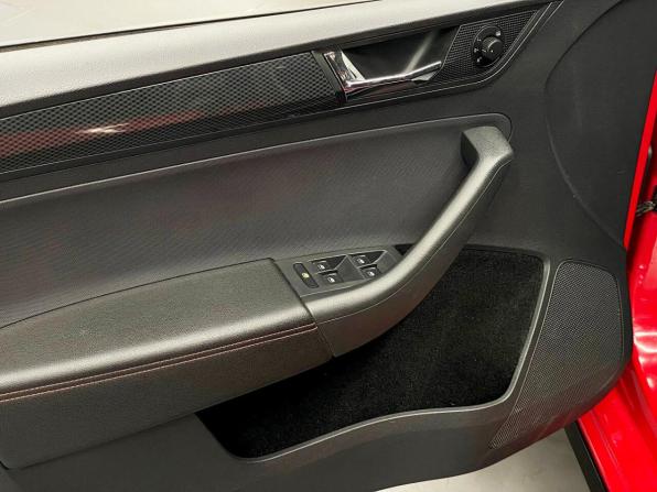 Skoda Rapid I Рестайлинг с пробегом 2019 года, цена 1 388 025 рублей, 124000 км, лифтбек, Автокод Объявления