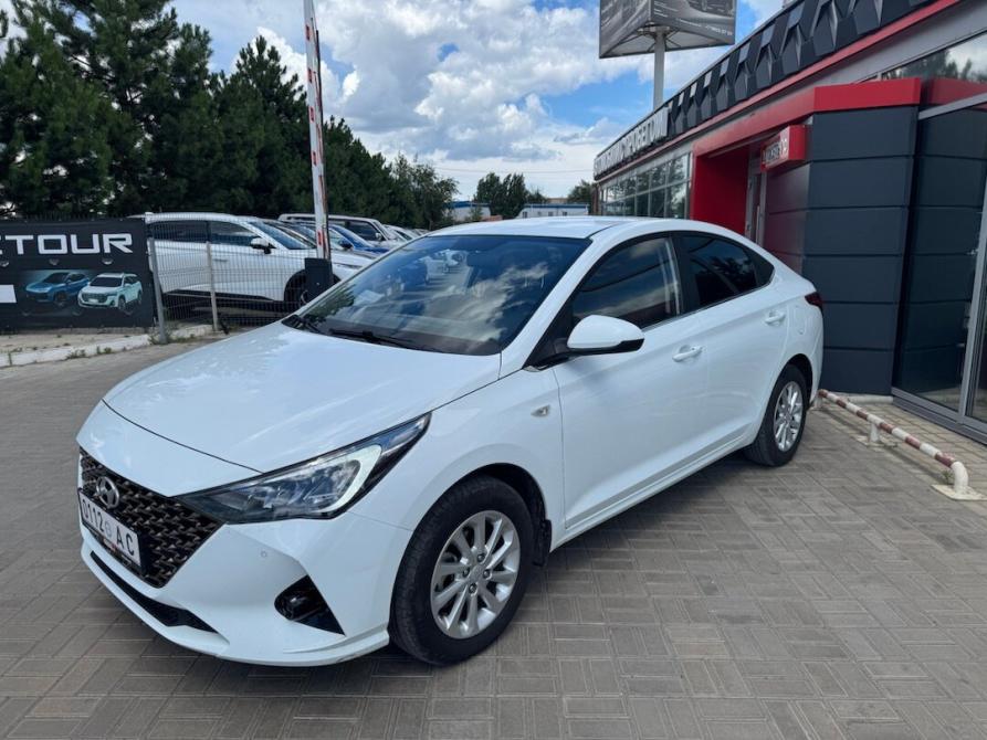 Hyundai Solaris II Рестайлинг Астрахань  - изображение 4