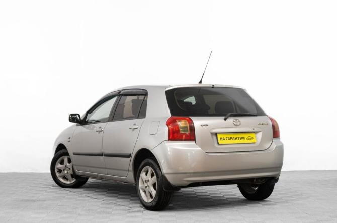 Toyota Corolla IX (E120 E130) с пробегом 2002 года, цена 629 000 рублей, 220000 км, хэтчбек, Автокод Объявления