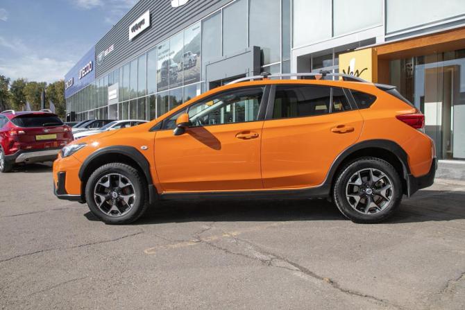 Subaru XV I Рестайлинг с пробегом 2017 года, цена 1 825 000 рублей, 143000 км, внедорожник, Автокод Объявления