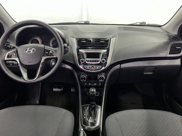 Hyundai Solaris I Рестайлинг с пробегом 2015 года, цена 929 000 рублей, 188237 км, седан, Автокод Объявления
