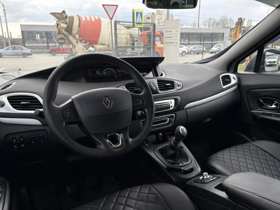 Renault Scenic III Рестайлинг 2 Крым  - изображение 11