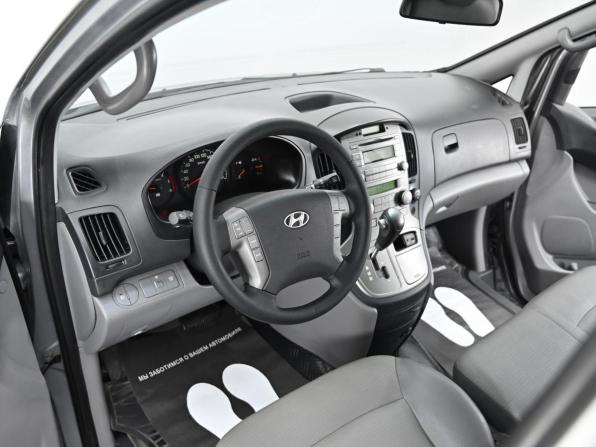 Hyundai Grand Starex I с пробегом 2011 года, цена 1 449 000 рублей, 215000 км, минивэн, Автокод Объявления