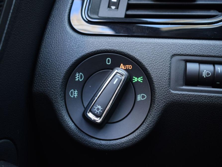Skoda Rapid I Рестайлинг Челябинск  - изображение 12