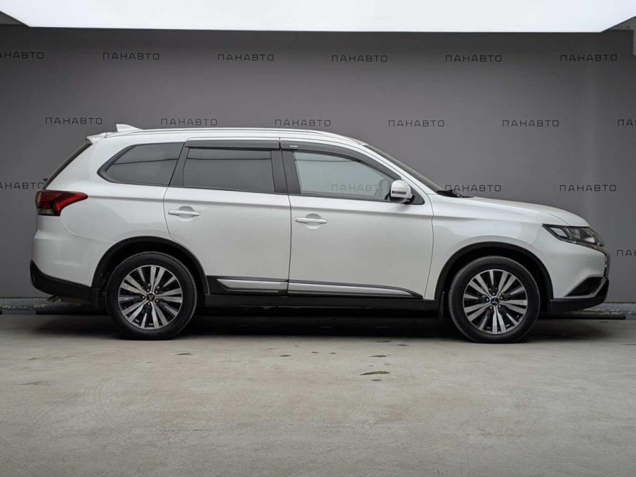 Mitsubishi Outlander III Рестайлинг 3 Москва  - изображение 4