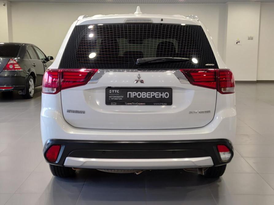 Mitsubishi Outlander III Рестайлинг 2 Казань  - изображение 7