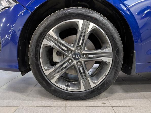 Kia K5 III с пробегом 2021 года, цена 2 350 000 рублей, 98494 км, седан, Автокод Объявления