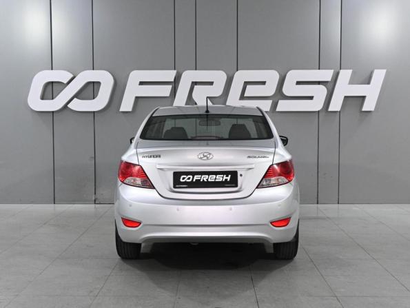 Hyundai Solaris I с пробегом 2014 года, цена 870 000 рублей, 163782 км, седан, Автокод Объявления