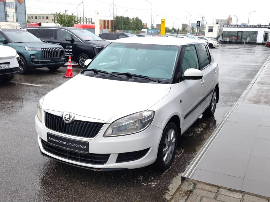 Skoda Fabia II Рестайлинг Санкт-Петербург  - изображение 4