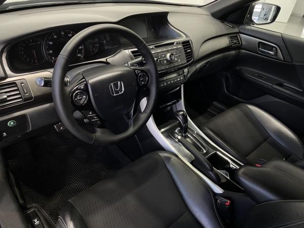 Honda Accord IX Рестайлинг (CIS) с пробегом 2017 года, цена 1 799 900 рублей, 142000 км, седан, Автокод Объявления