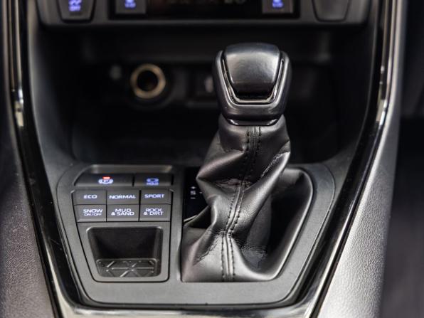 Toyota RAV4 V (XA50) с пробегом 2020 года, цена 3 548 000 рублей, 78681 км, внедорожник, Автокод Объявления