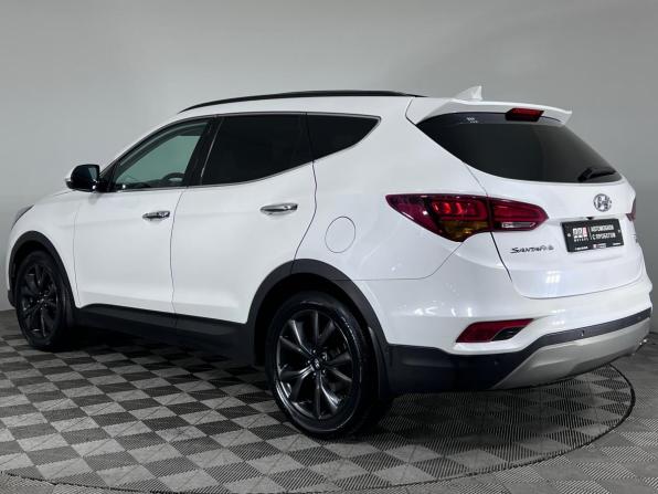 Hyundai Santa Fe III Рестайлинг с пробегом 2018 года, цена 2 440 000 рублей, 130140 км, внедорожник, Автокод Объявления