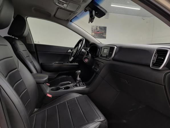 Kia Sportage IV Рестайлинг с пробегом 2019 года, цена 1 683 000 рублей, 137840 км, внедорожник, Автокод Объявления