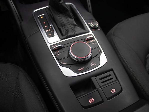 Audi A3 III (8V) с пробегом 2013 года, цена 1 349 000 рублей, 123018 км, седан, Автокод Объявления