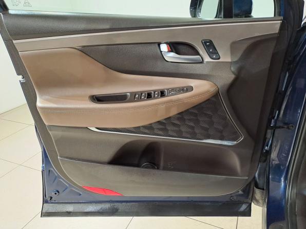 Hyundai Santa Fe IV с пробегом 2020 года, цена 3 099 000 рублей, 177390 км, внедорожник, Автокод Объявления