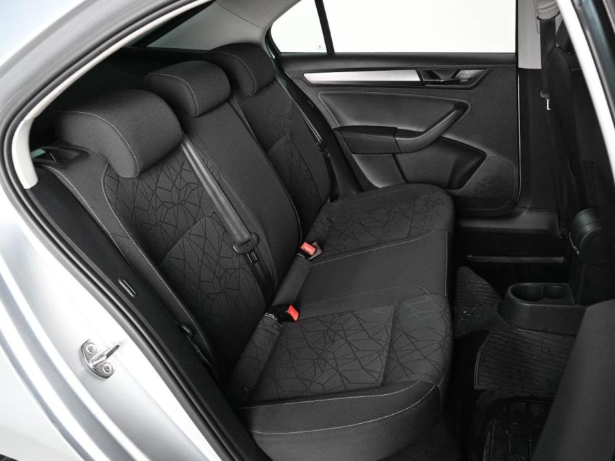 Skoda Rapid I Рестайлинг Ростов-на-Дону  - изображение 7