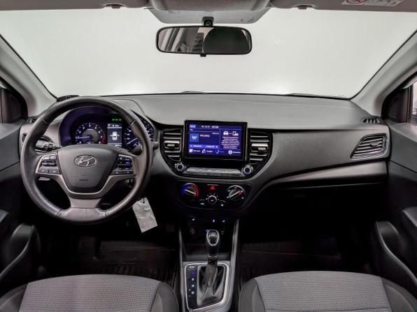 Hyundai Solaris II Рестайлинг с пробегом 2021 года, цена 1 515 000 рублей, 85591 км, седан, Автокод Объявления