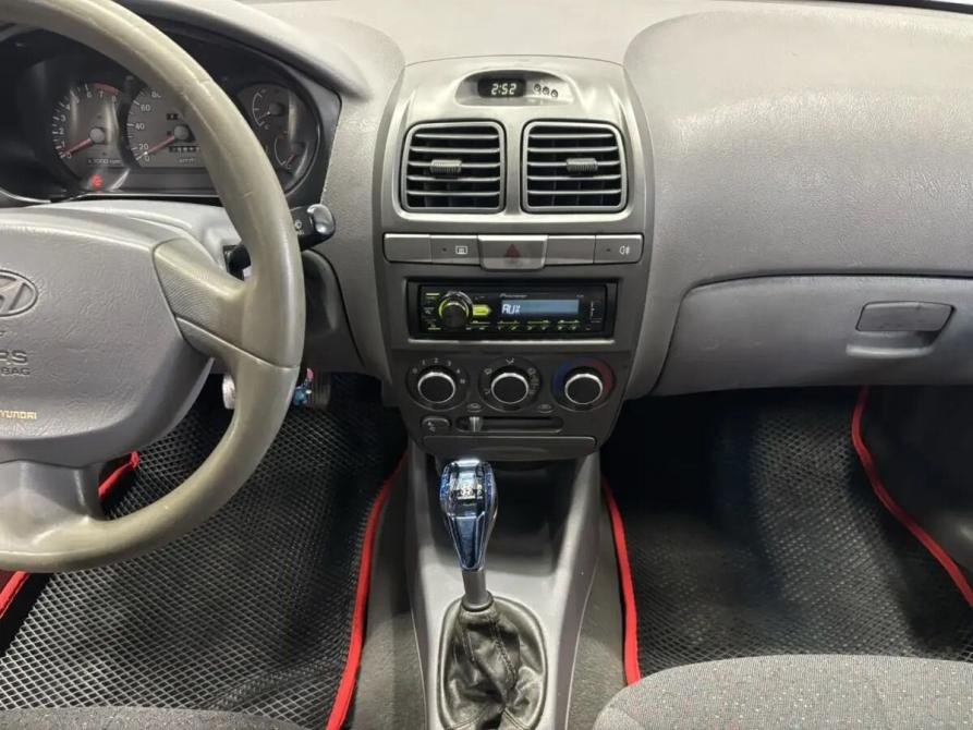 Hyundai Accent II Саратов  - изображение 9